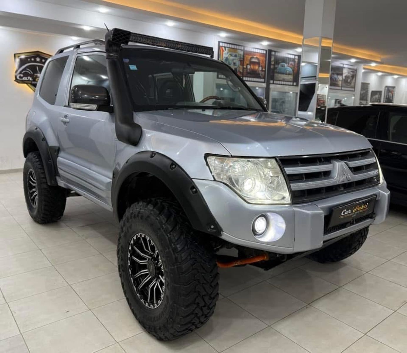 Mitsubishi Pajero LIMITED EDITION à Ariana - Photo 3