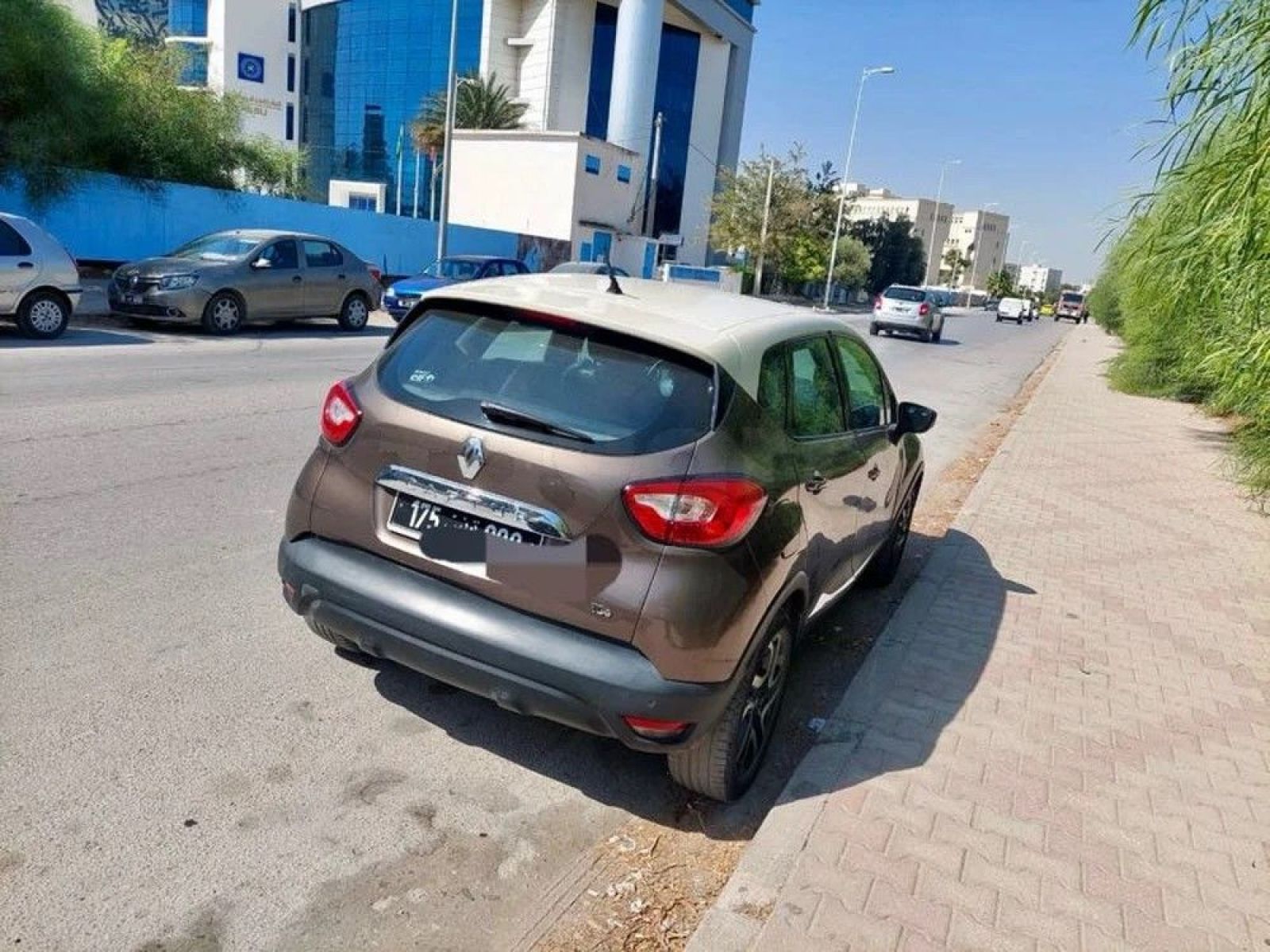 Renault Captur à sousse - Photo 2