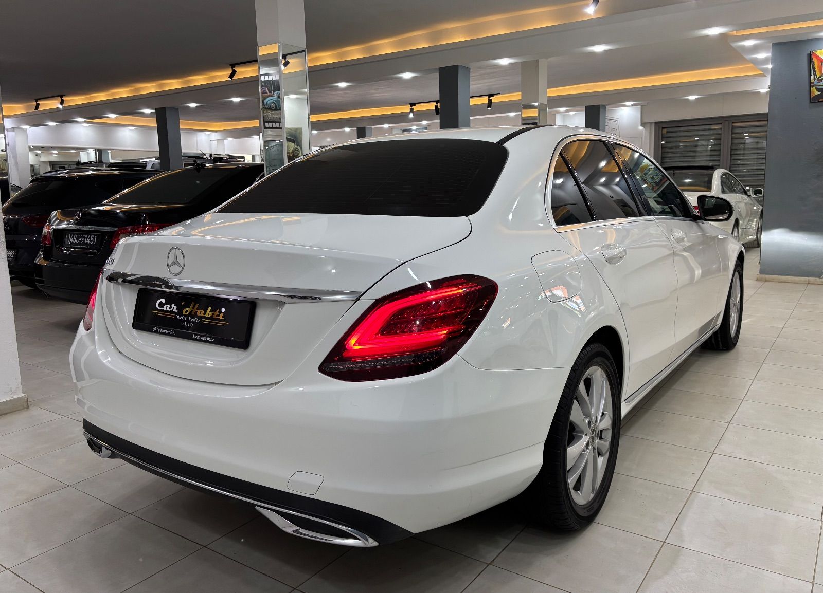 Mercedes-Benz Classe C AMG à Tunis - Photo 6