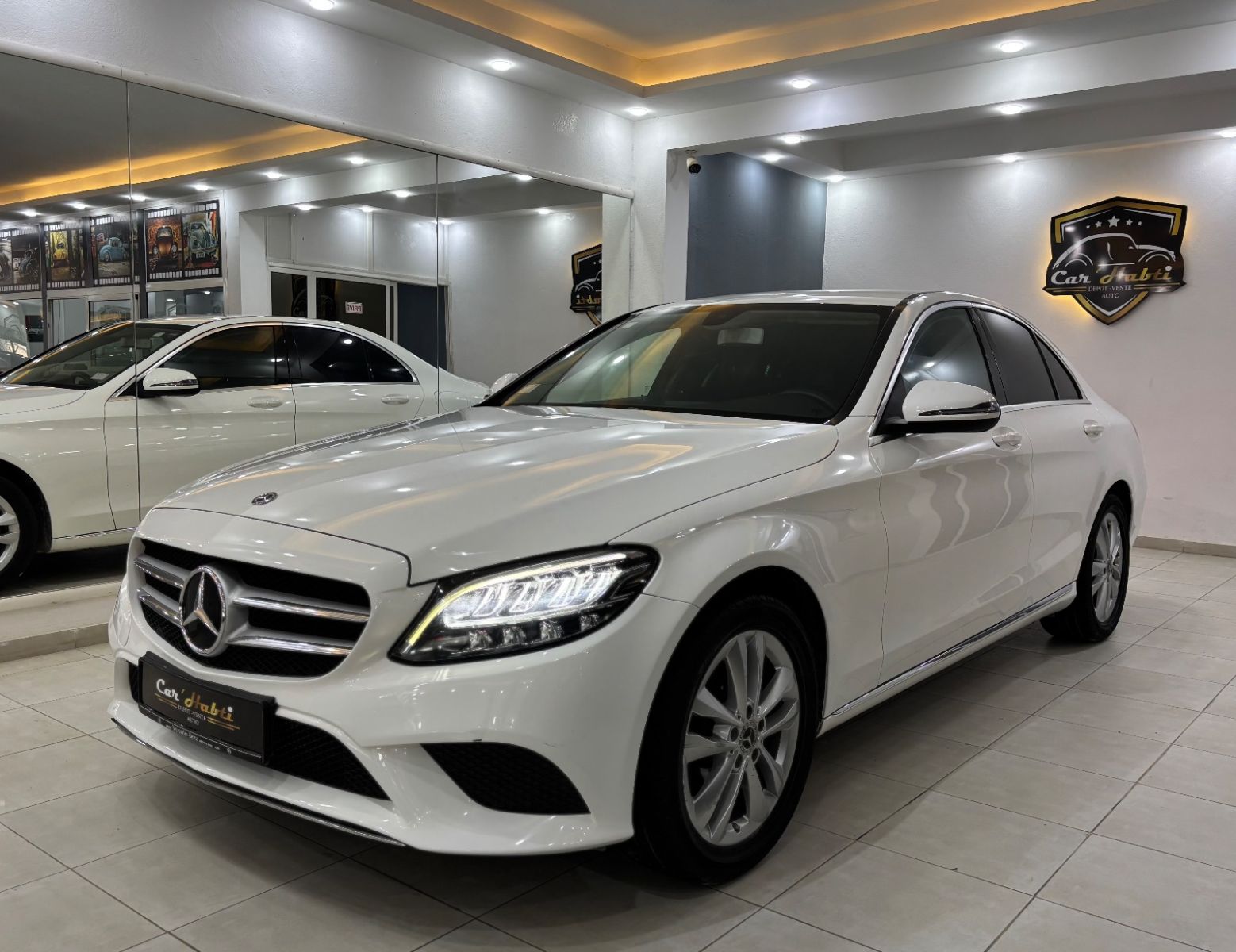 Mercedes-Benz Classe C AMG à Tunis - Photo 3