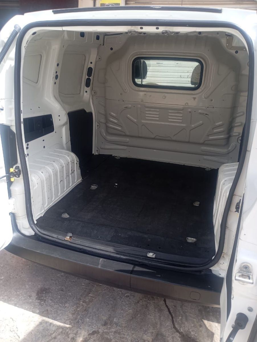 Fiat Fiorino à Tunis - Photo 9