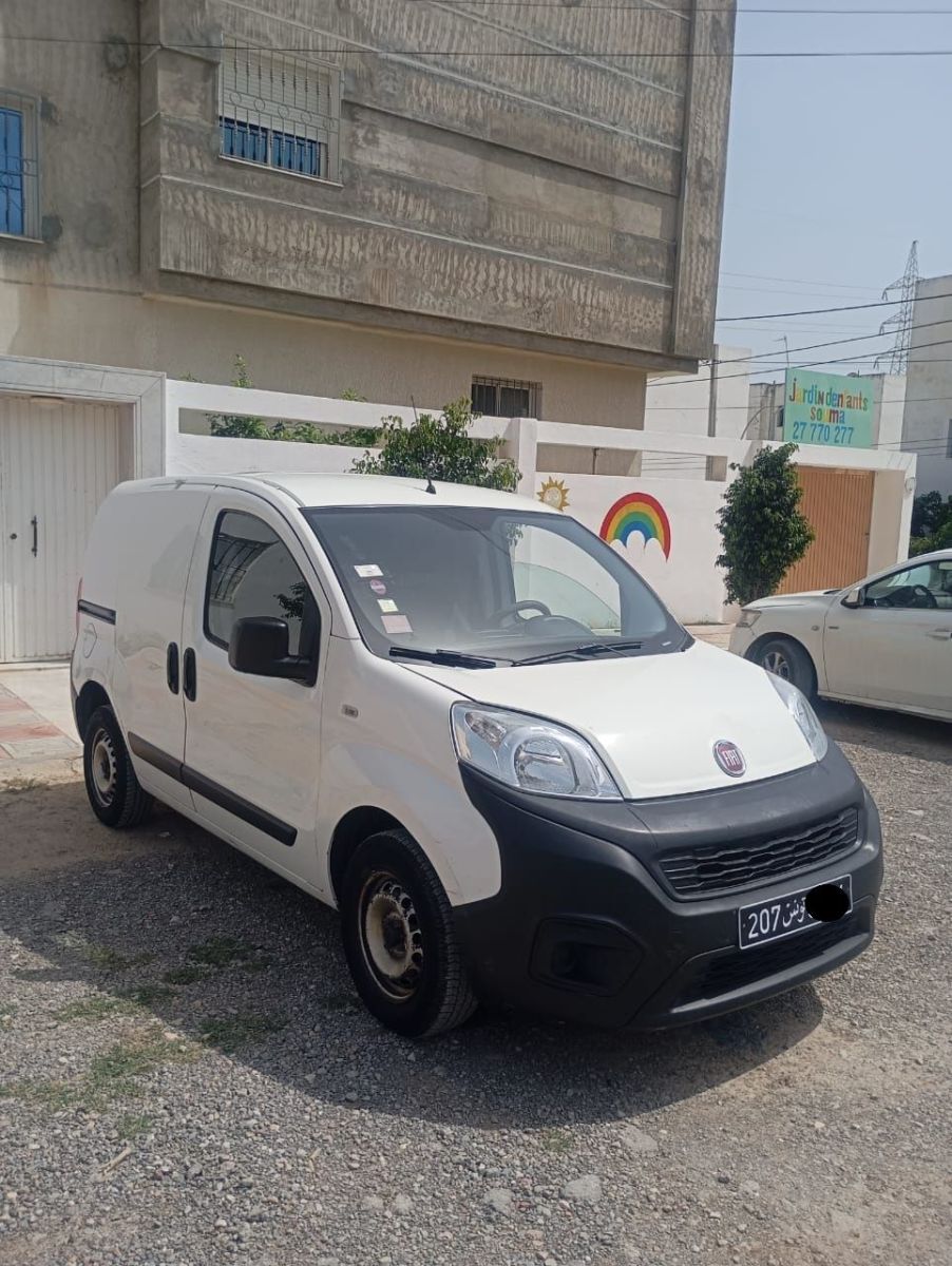 Fiat Fiorino à Tunis - Photo 1