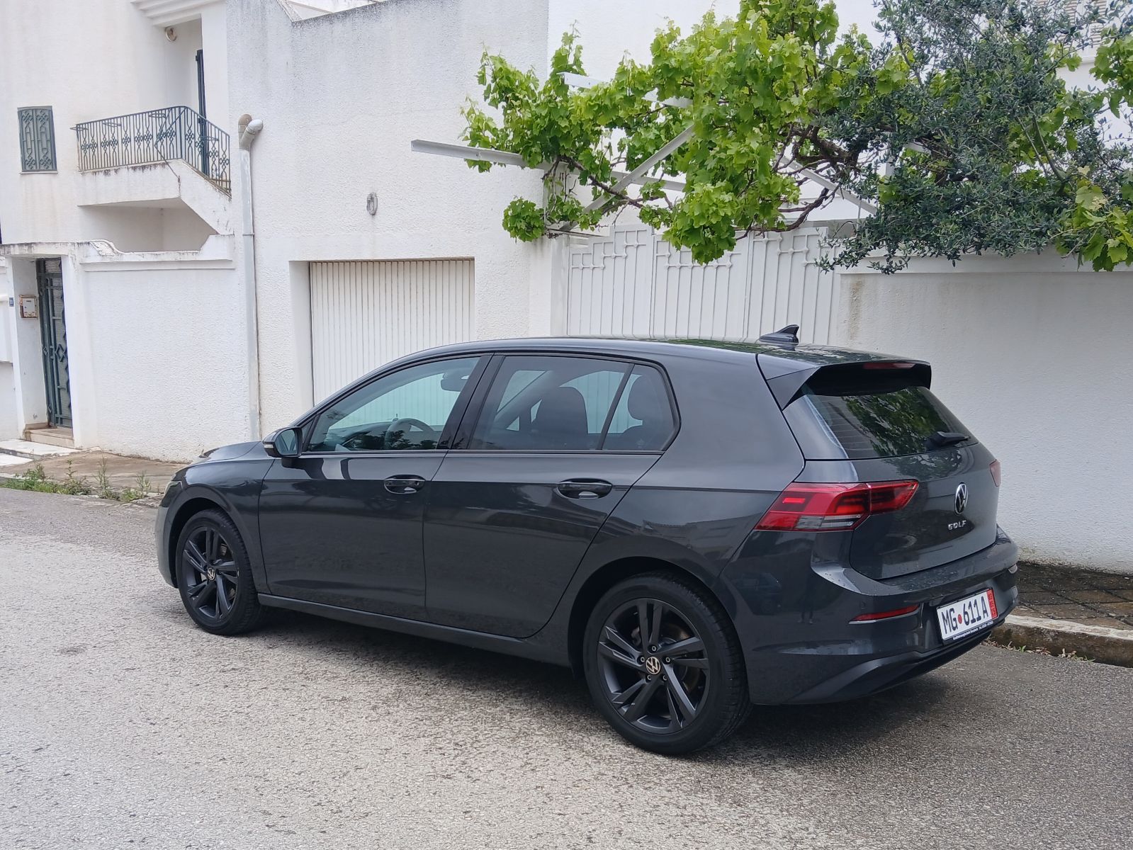 Volkswagen Golf 8 R-Line à Tunis - Photo 2