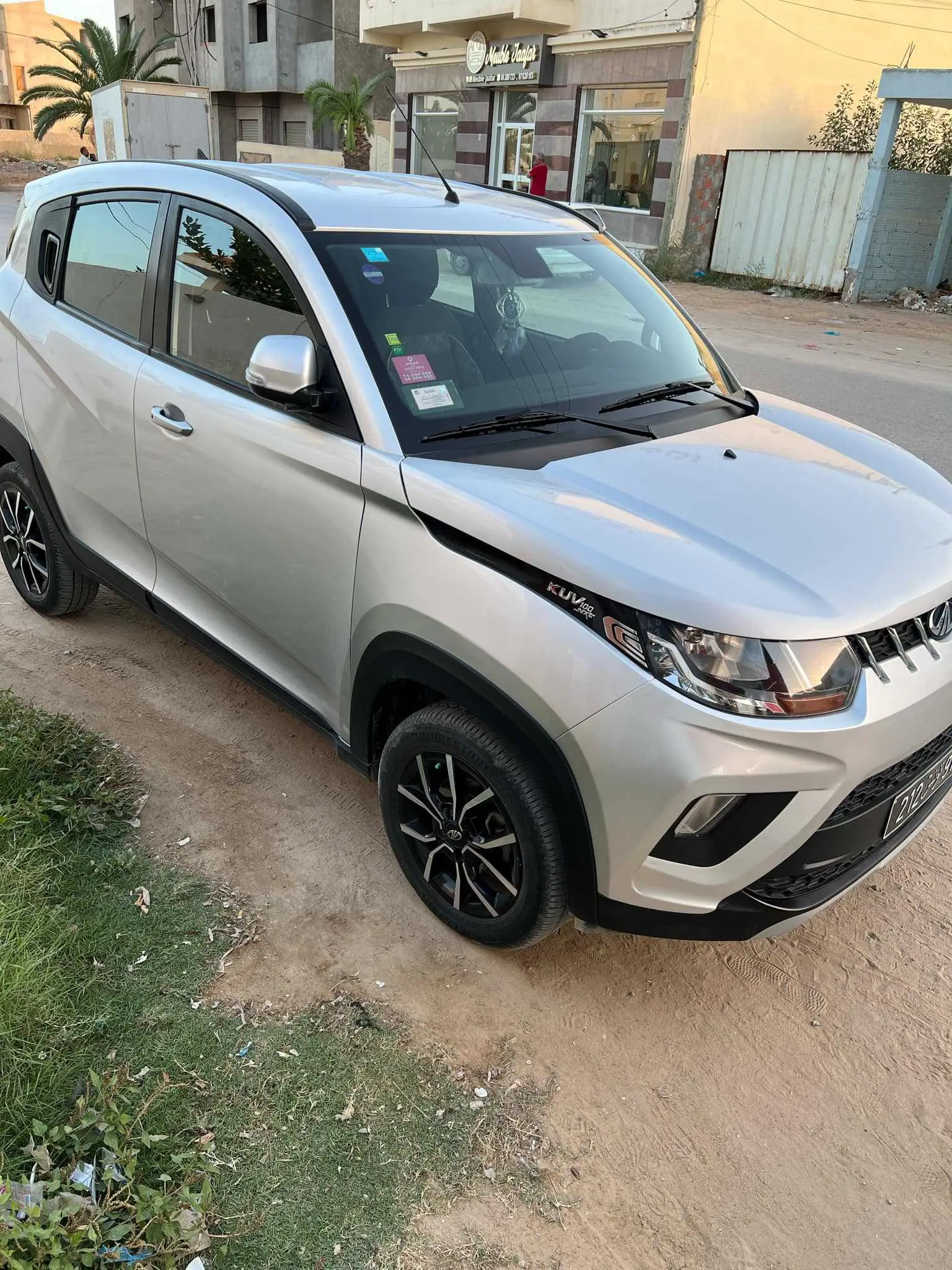  Mahindra Kuv 100 k8 tel 20234914 à Sfax - Photo 2