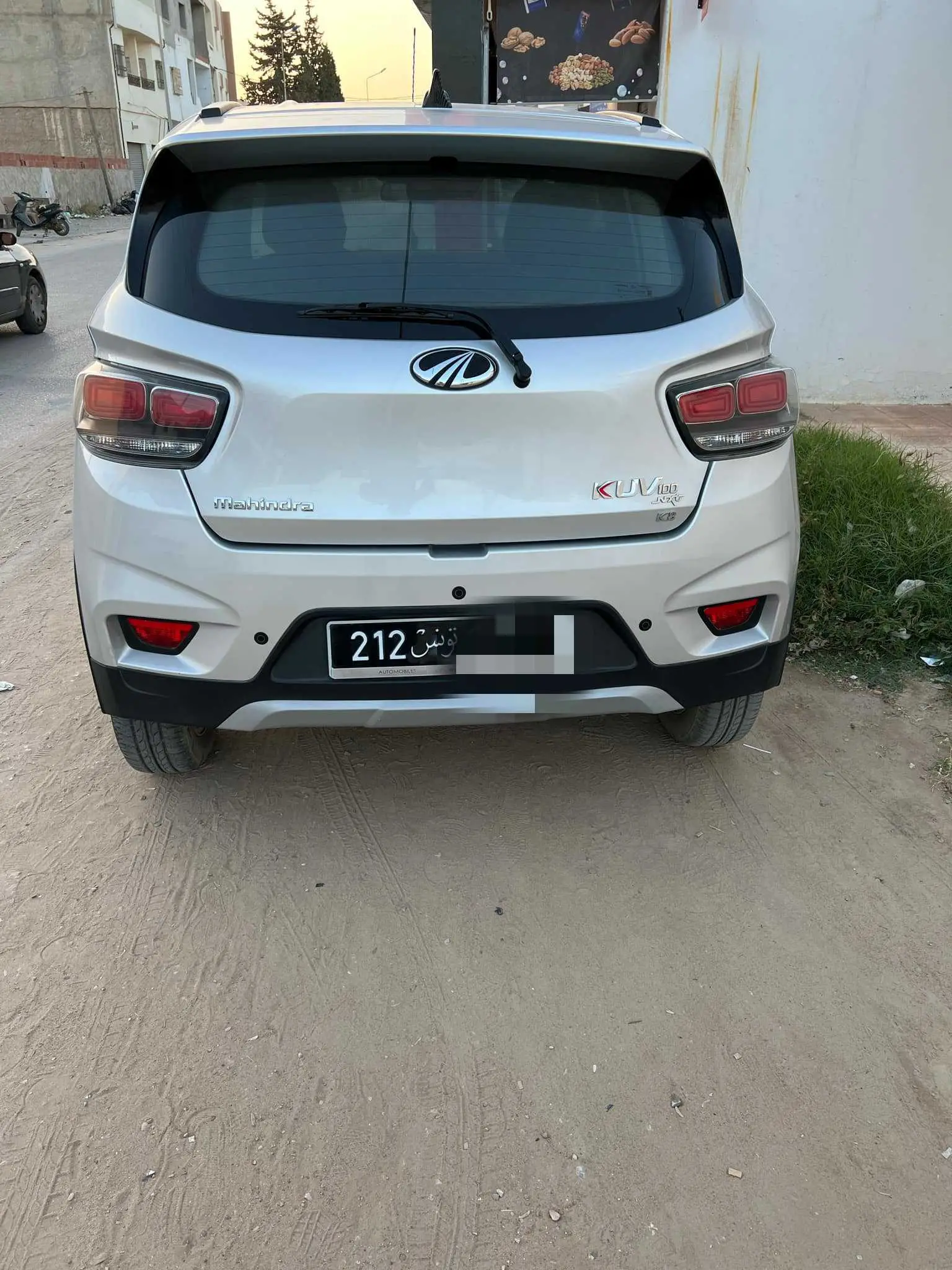  Mahindra Kuv 100 k8 tel 20234914 à Sfax - Photo 3