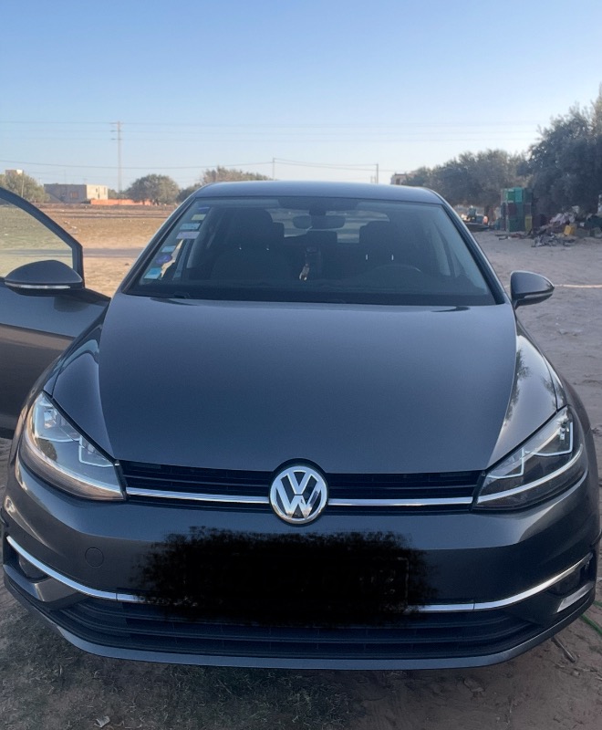 Volkswagen Golf Essence 2019 à Medenine - Photo 2