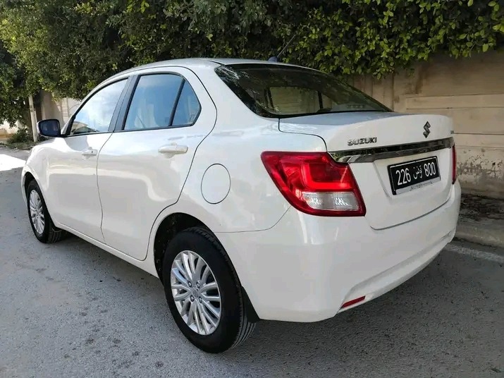 SUZUKI DZIRE GL EN ÉTAT NEUF à Bizerte - Photo 4