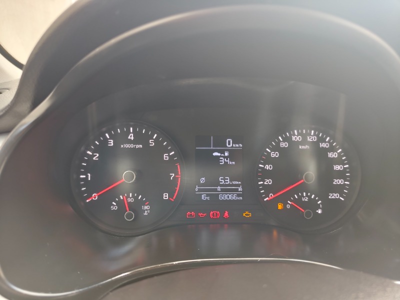 Kia RIO Essence 2022 à Ben Arous - Photo 1