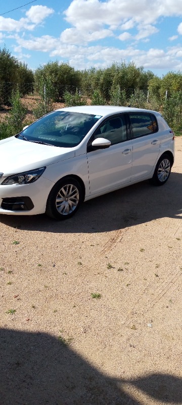 Peugeot 308 Diesel 2020 à Tunisie - Photo 2