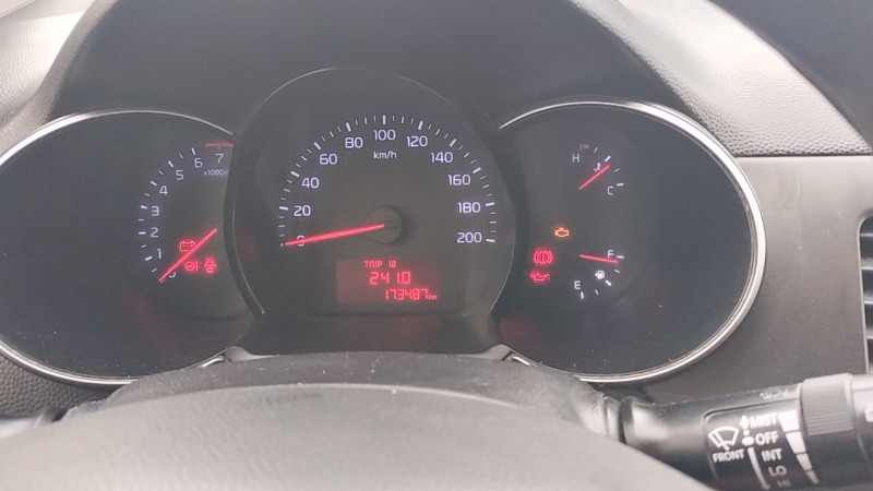 Kia PICANTO Essence 2017 à Ariana - Photo 4