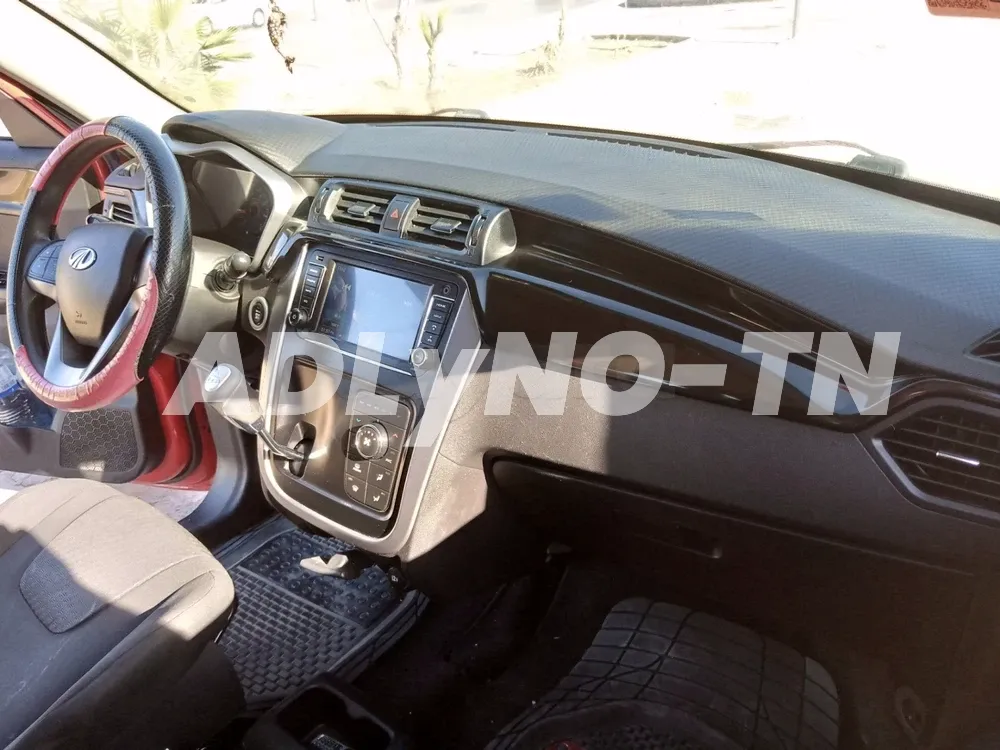 A vendre voiture Mahindra kuv 100 k8 à Manouba - Photo 9