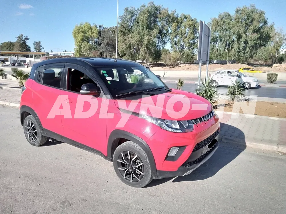 A vendre voiture Mahindra kuv 100 k8 à Manouba - Photo 5
