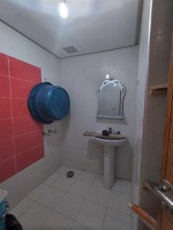Apparemment à vendre