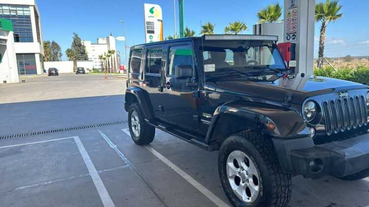 Jeeb à vendre