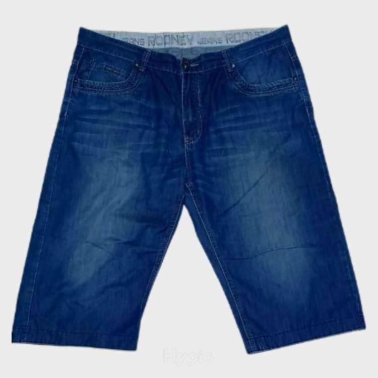 Short en jean original pour homme à vendre.