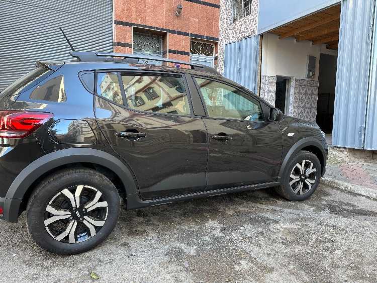 Dacia duster excellent état