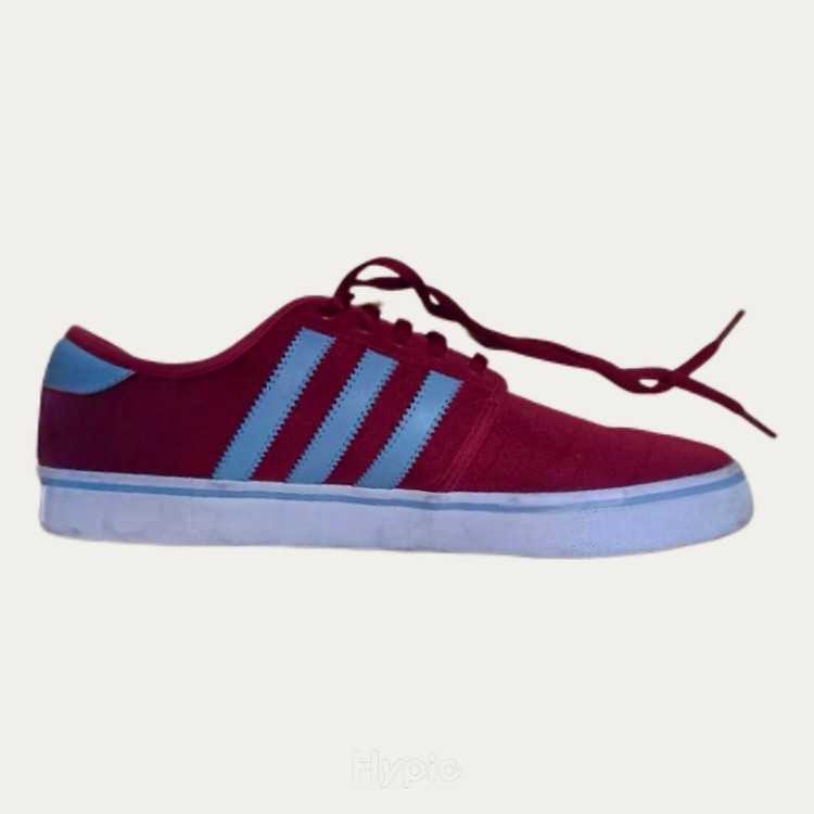 Vendre Sneakers Adidas en excellent état.
