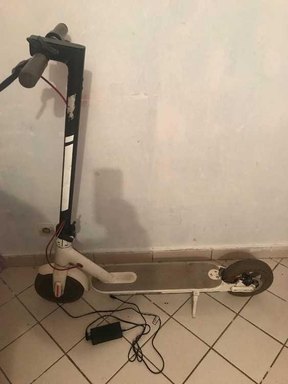 Trottinette MI en bon état