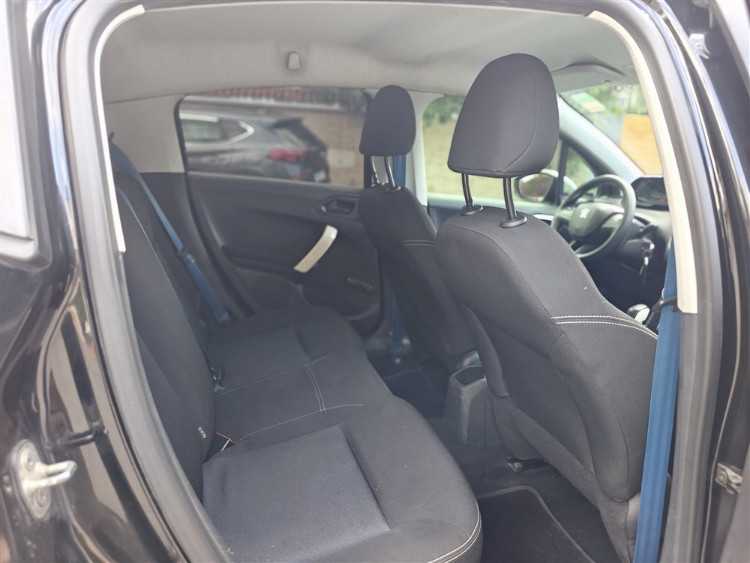 Peugeot 208 like