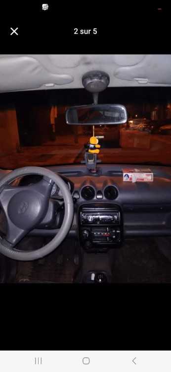 Une voiture a vendre