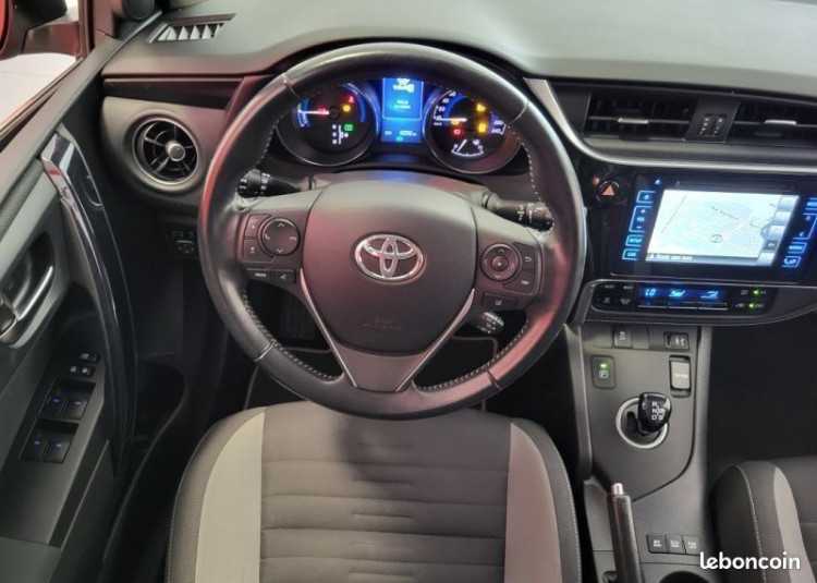 Auris hybride automatique vente réservée mre