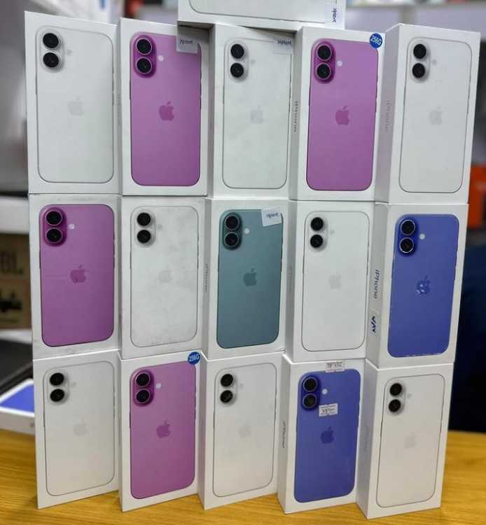 Apple iPhone 16 Pro Max, iPhone 16 Pro, iPhone 16