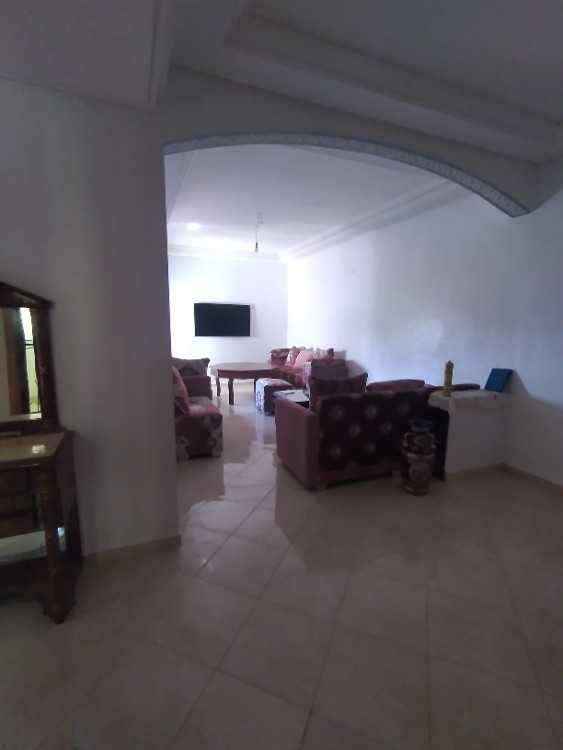 Apparemment à vendre