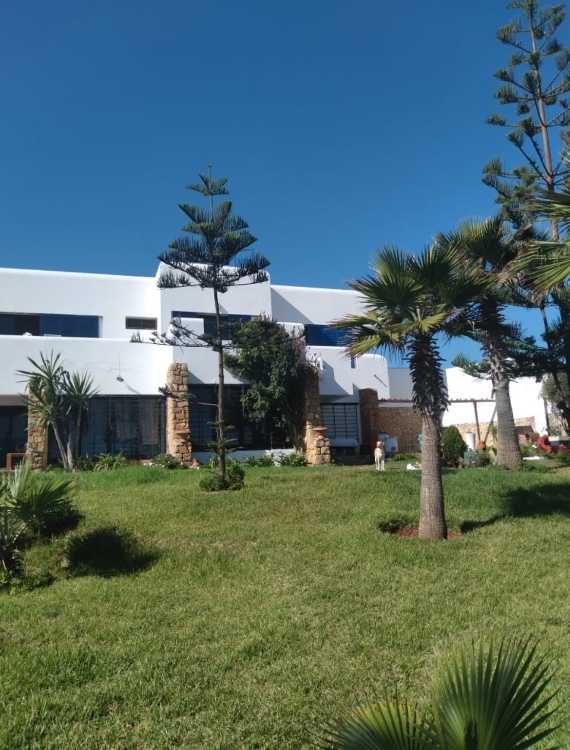 Villa face à la mer a harhoura
