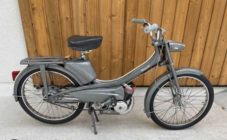Mobylette et solex