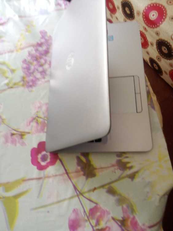HP EliteBook i7 Génération6 Batterie 5H 256SSD 8RA