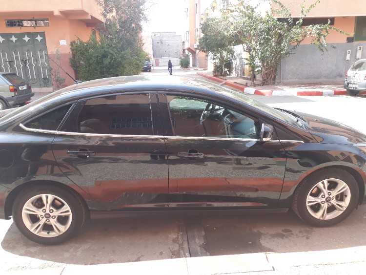 Ford focus très bon état
