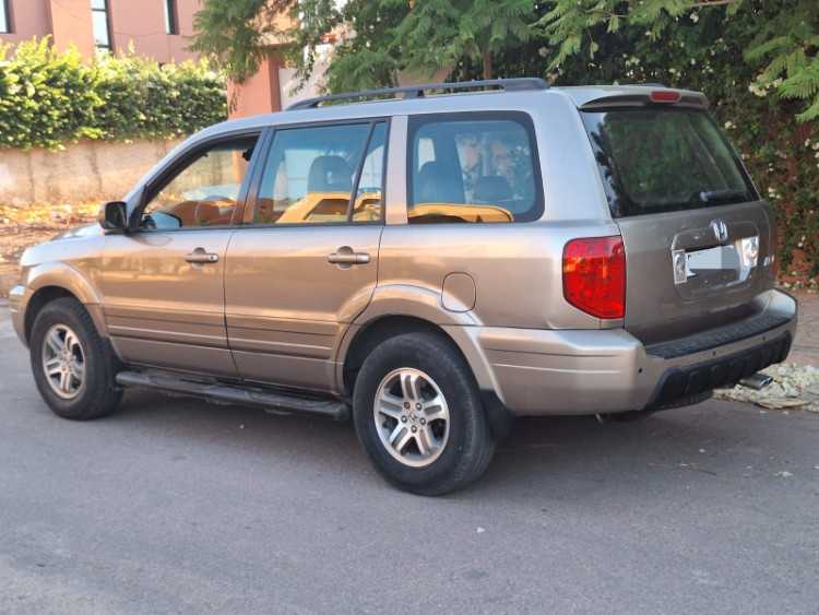 Honda mr-v pilot essence