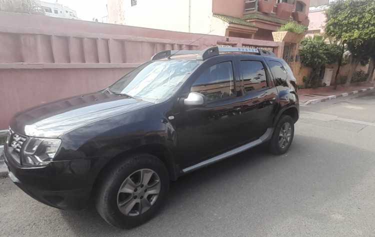 Duster à vendre