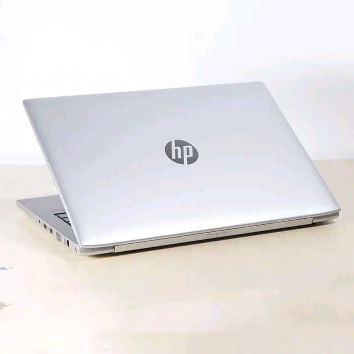 Hp i5 8eme Slime Ram 8 Disc 256 SSD batterie 6h