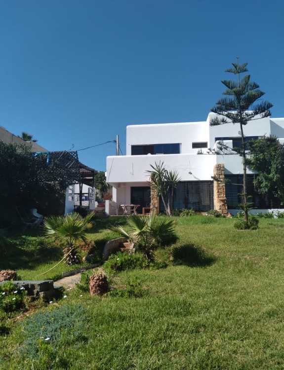 Villa face à la mer a harhoura