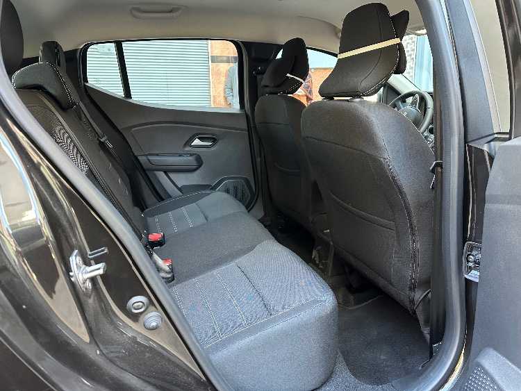 Dacia duster excellent état