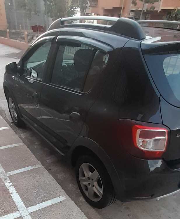 Dacia stepway 3amera model 2015 kilométrage 93000