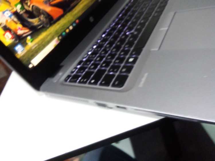 HP EliteBook i7 Génération6 Batterie 5H 256Go SSD