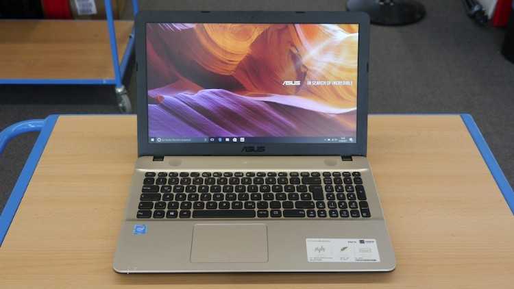 All-in-One i5 Tactile 6ème Ram 8 Disc SSDD