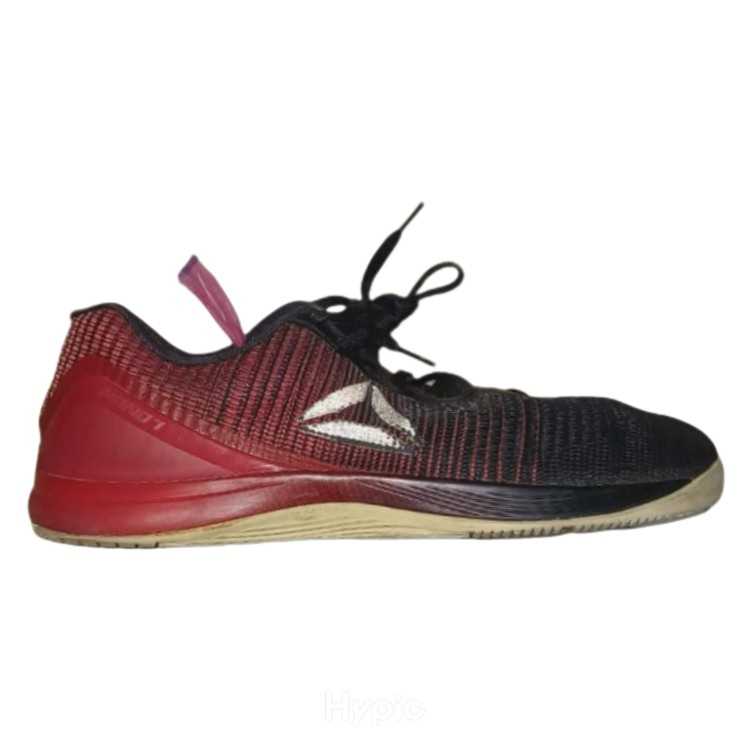 Baskets reebok d'entraînement.