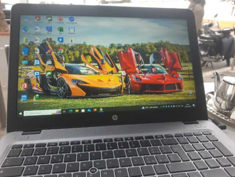 All-in-One i5 Tactile 6ème Ram 8 Disc SSDD