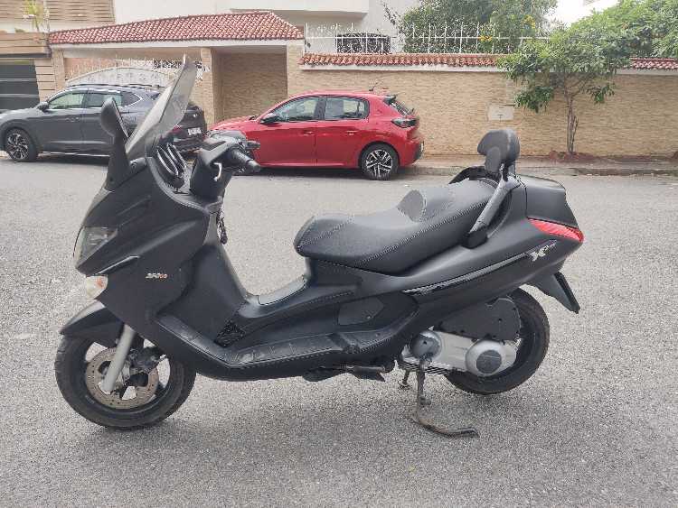 Piaggio evo 250