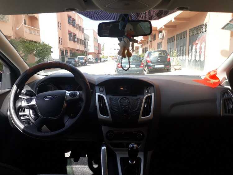 Peugeot206 essence model2001