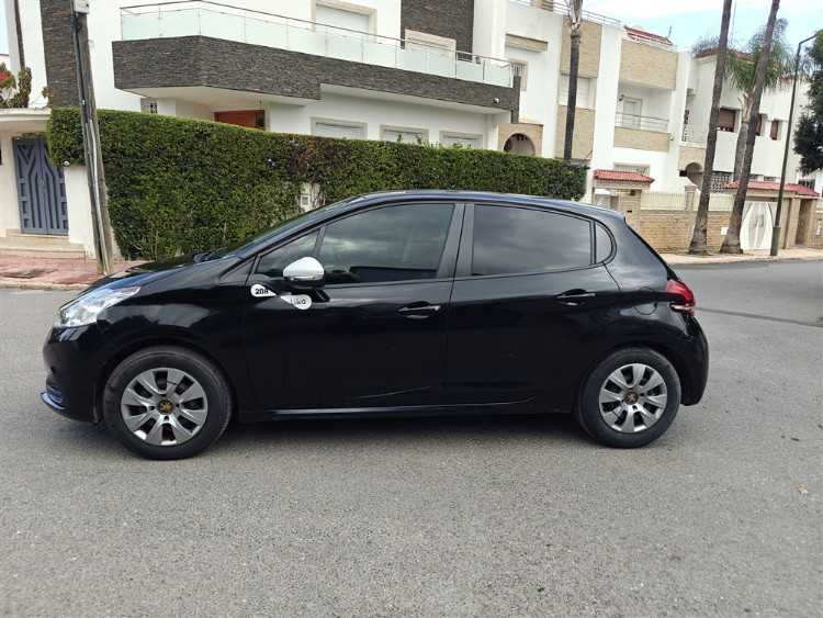 Peugeot 208 like