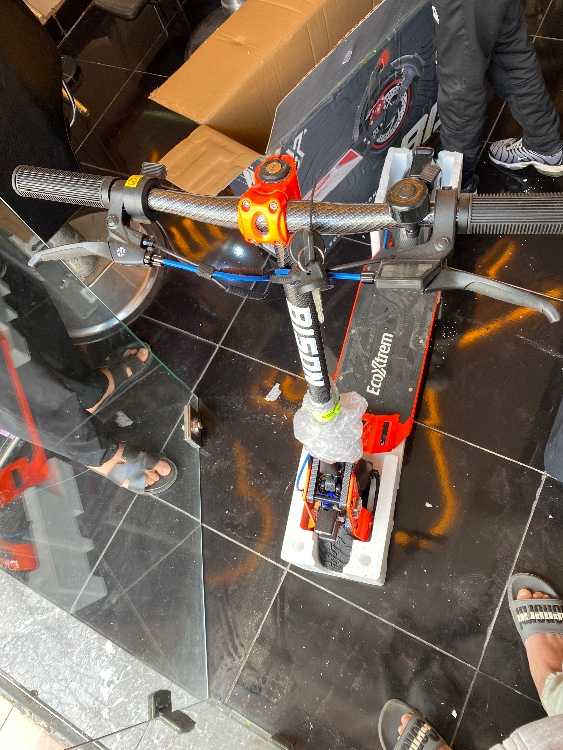 Trotinette électrique bison 800w mazala jdida✨ ave
