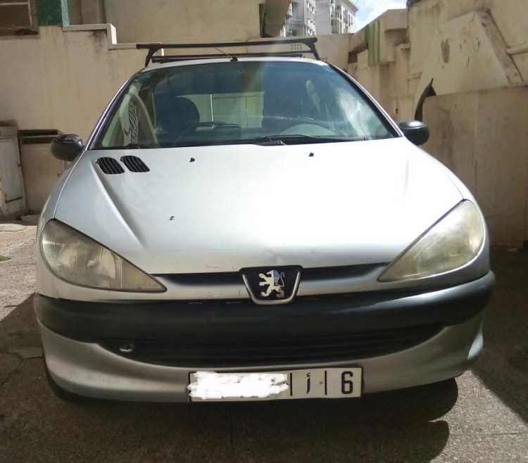Peugeot 206 essence 2001