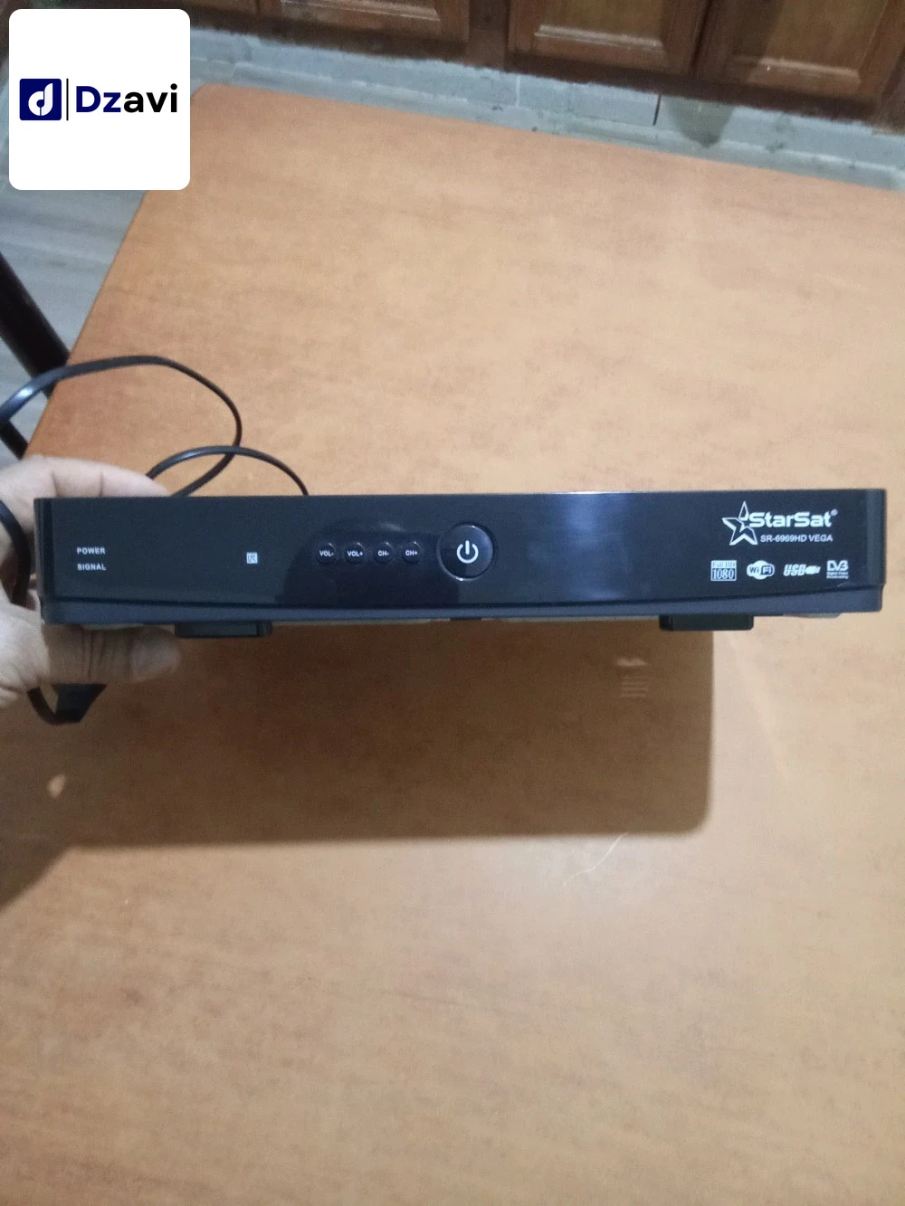Téléviseurs, satellites et leurs accessoires à vendre à 26 MEDEA