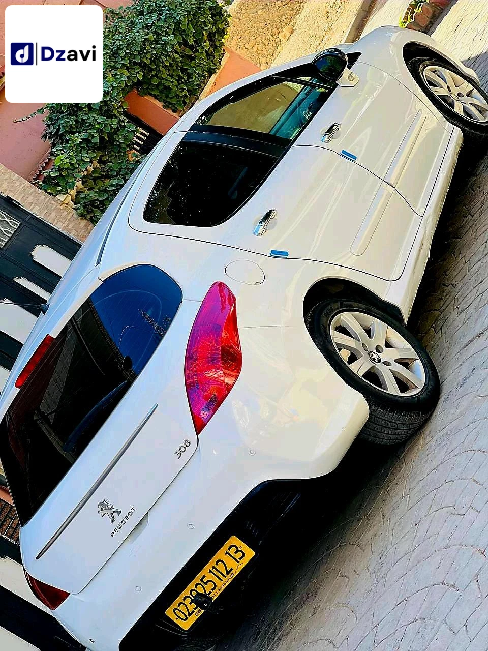 Peugeot À vendre à 22 SIDI BEL ABBES