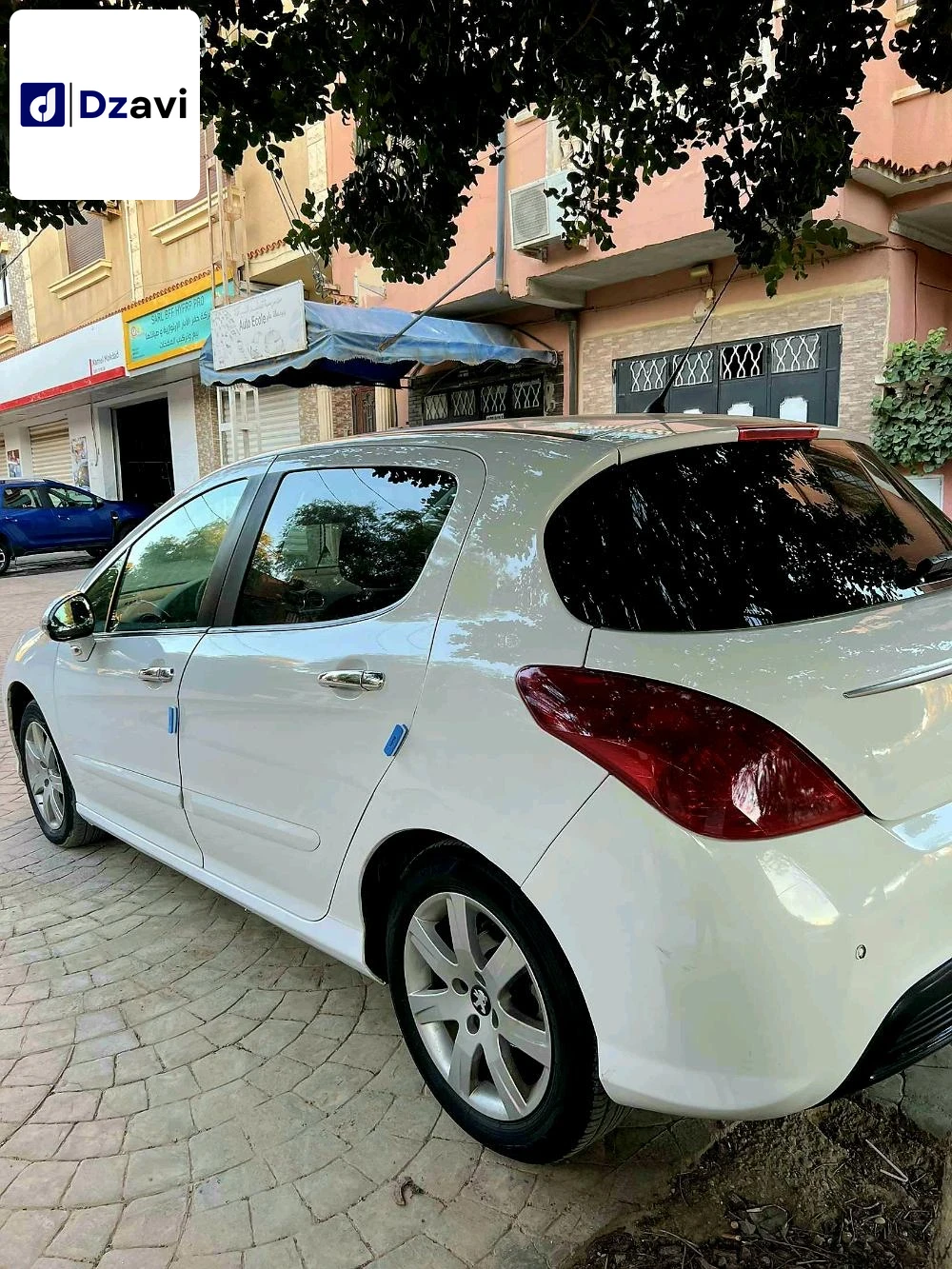 Peugeot À vendre à 22 SIDI BEL ABBES