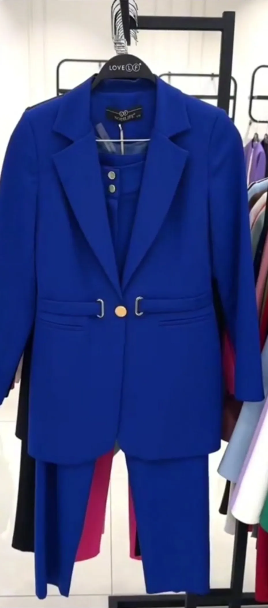 Ensembles formelle marque Italiane